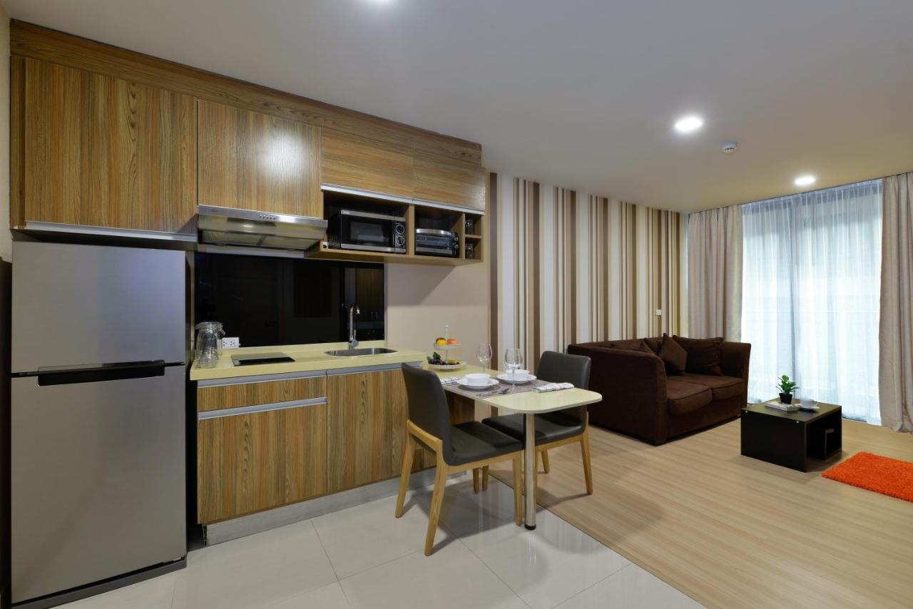 Ramada By Wyndham Bangkok Ten Ekamai Residences Exteriér fotografie
